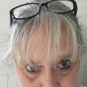 Meet your Posher, Loretta